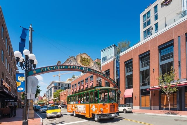 san-diego-hop-on-hop-off-trolley-tour_1